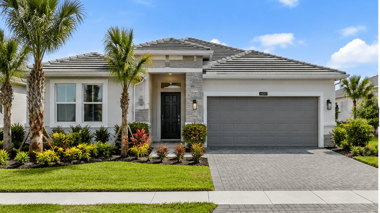 Front exterior of a Hendrix Reserve Classic Collection home from the street