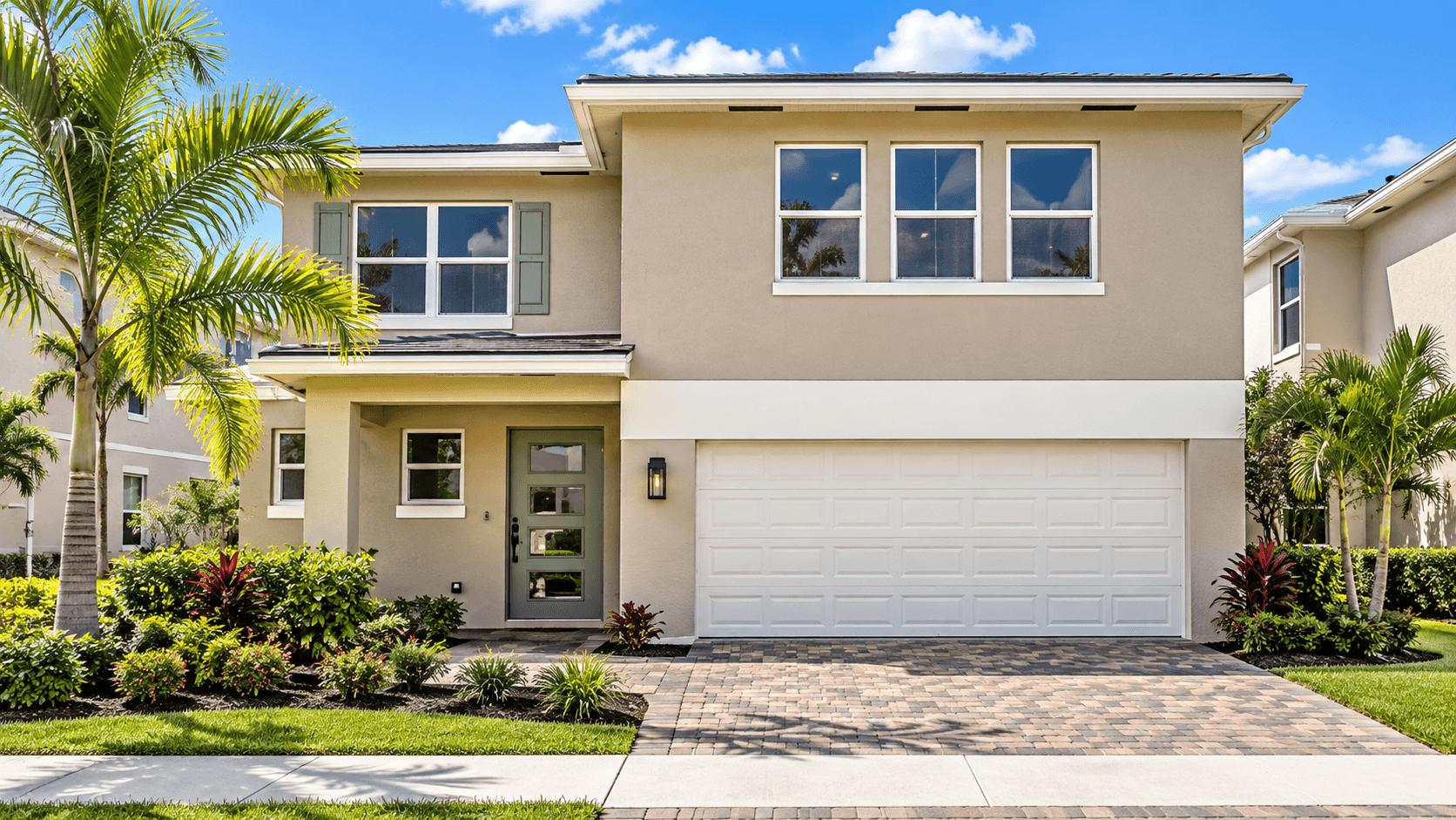 Front of a Parker Pointe townhome in Homestead, FL